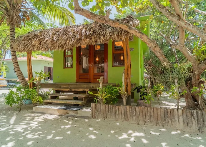 Casa Pisces Resort *